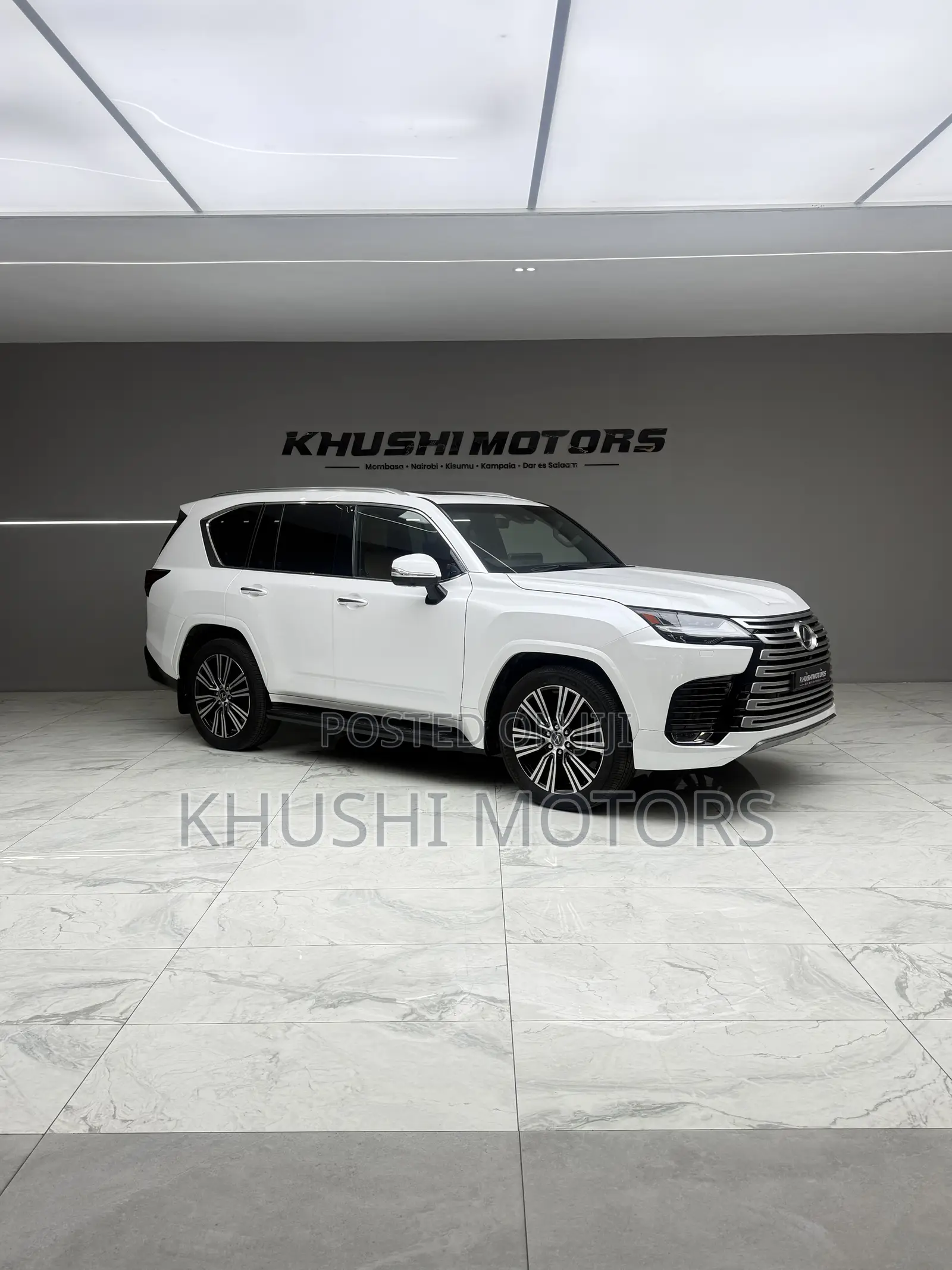 Lexus LX 500d 2022 White