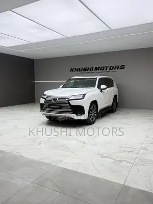 Lexus LX 500d 2022 White