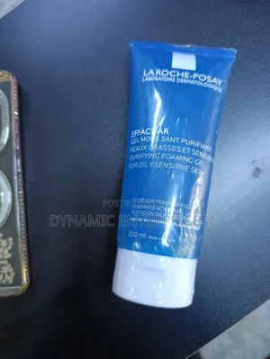 200ml Bottle of La Roche-Posay Effaclar Purifying Foaming Gel