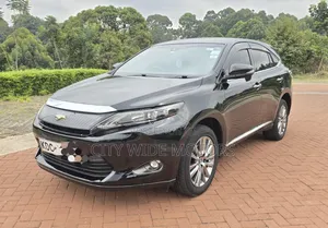 Toyota Harrier 2.0 2014 Black