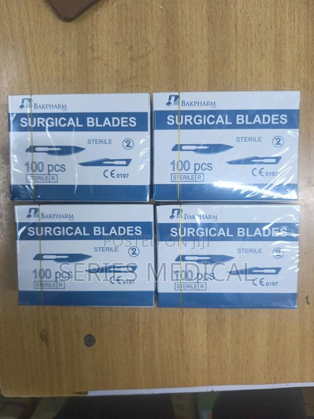 Surgical Blades - main view