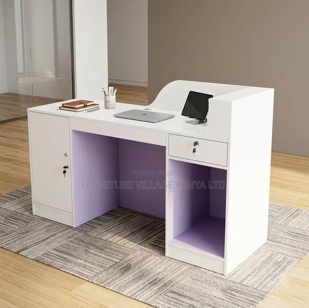 White Executive Office Waiting Desk - thumbnail 6