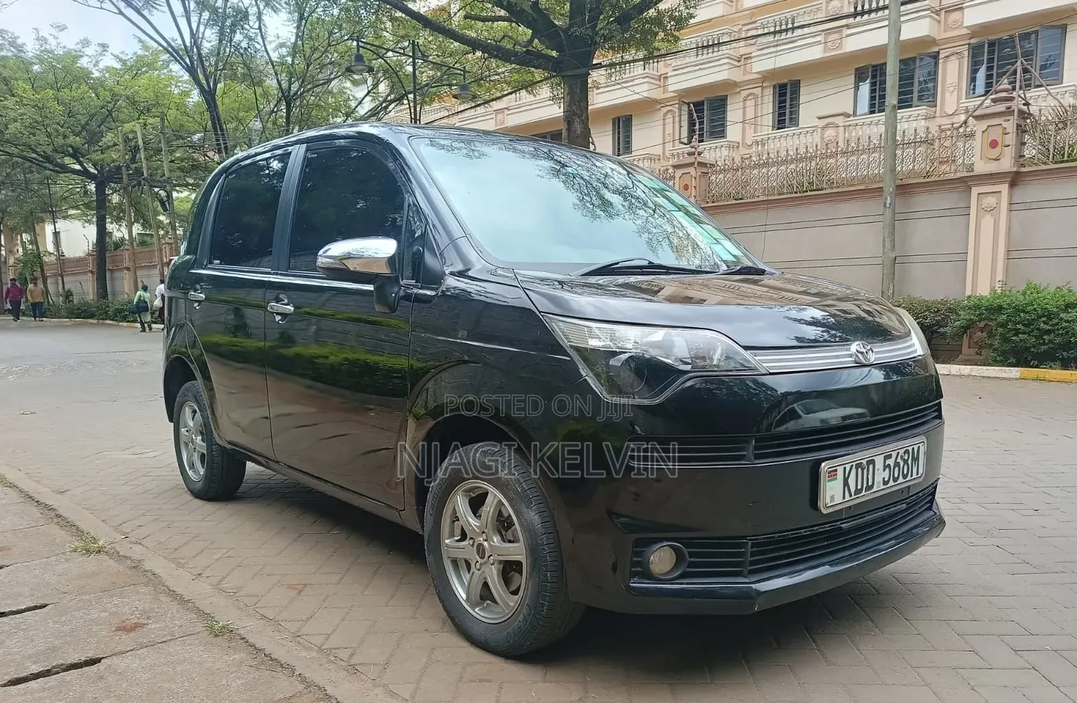 Toyota Spade 1.5 2014 Black