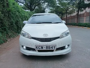 Toyota Wish 2012 White