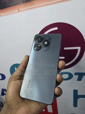 Tecno Spark Go 128 GB Silver