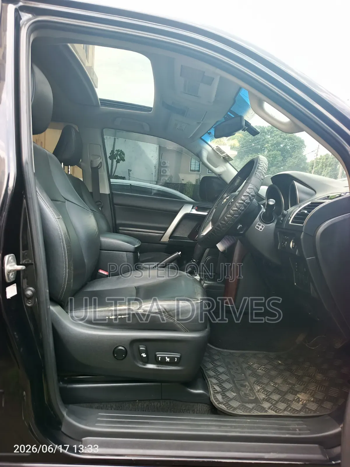 Toyota Land Cruiser Prado 2015 Black