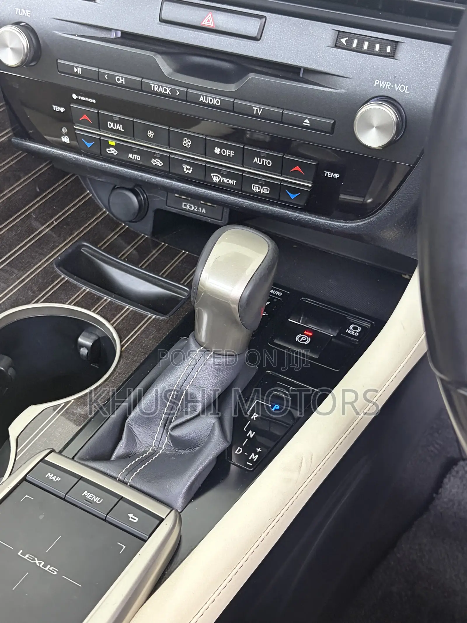 Lexus RX 300 2WD 2019 Pearl