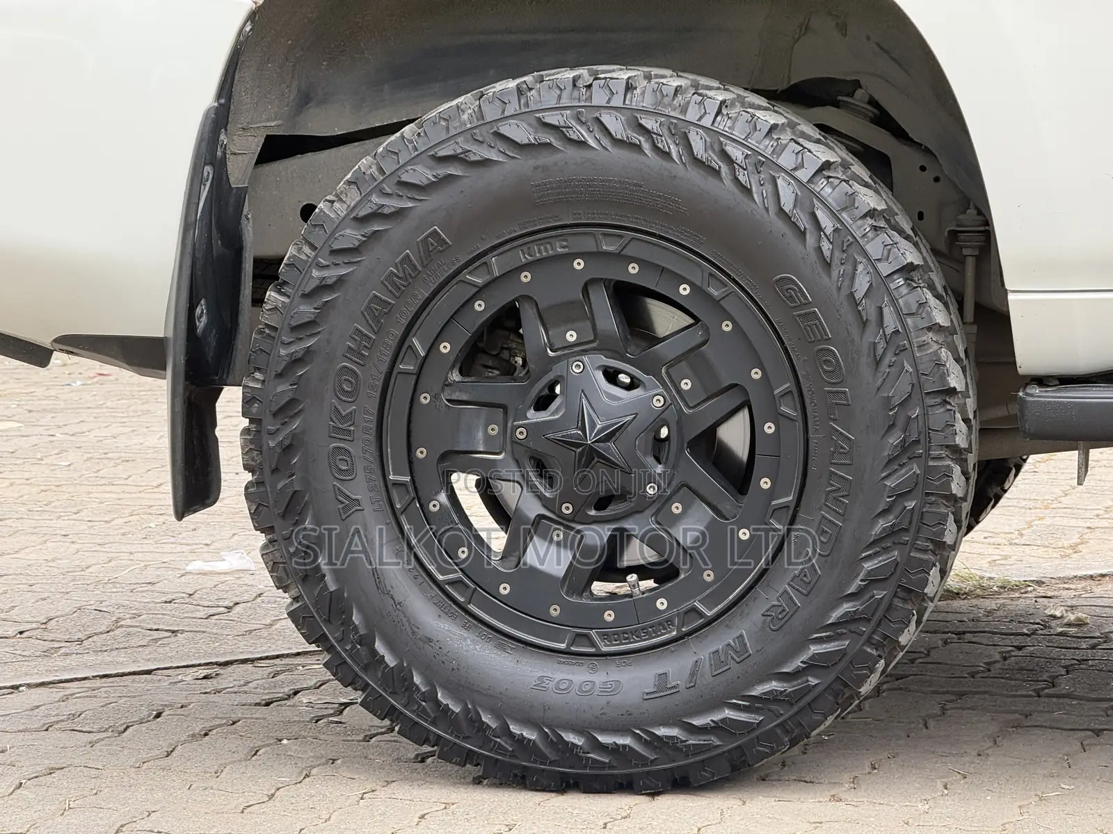 Toyota Land Cruiser Prado 2.7 2019 White