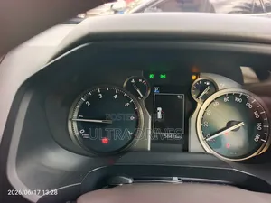 Toyota Land Cruiser Prado 2018 Gray
