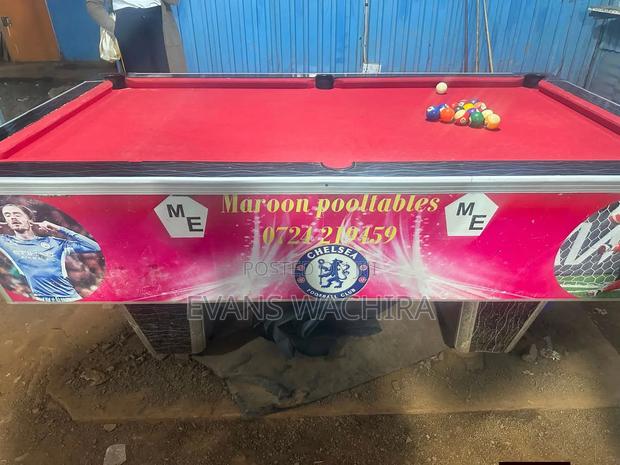Pool Table - thumbnail 2