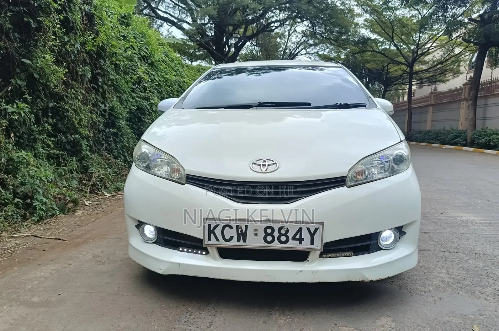 Toyota Wish 2013 White