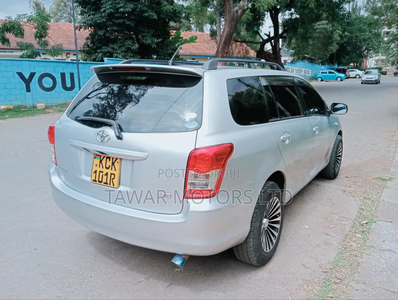 Toyota Corolla Fielder 2010 Silver