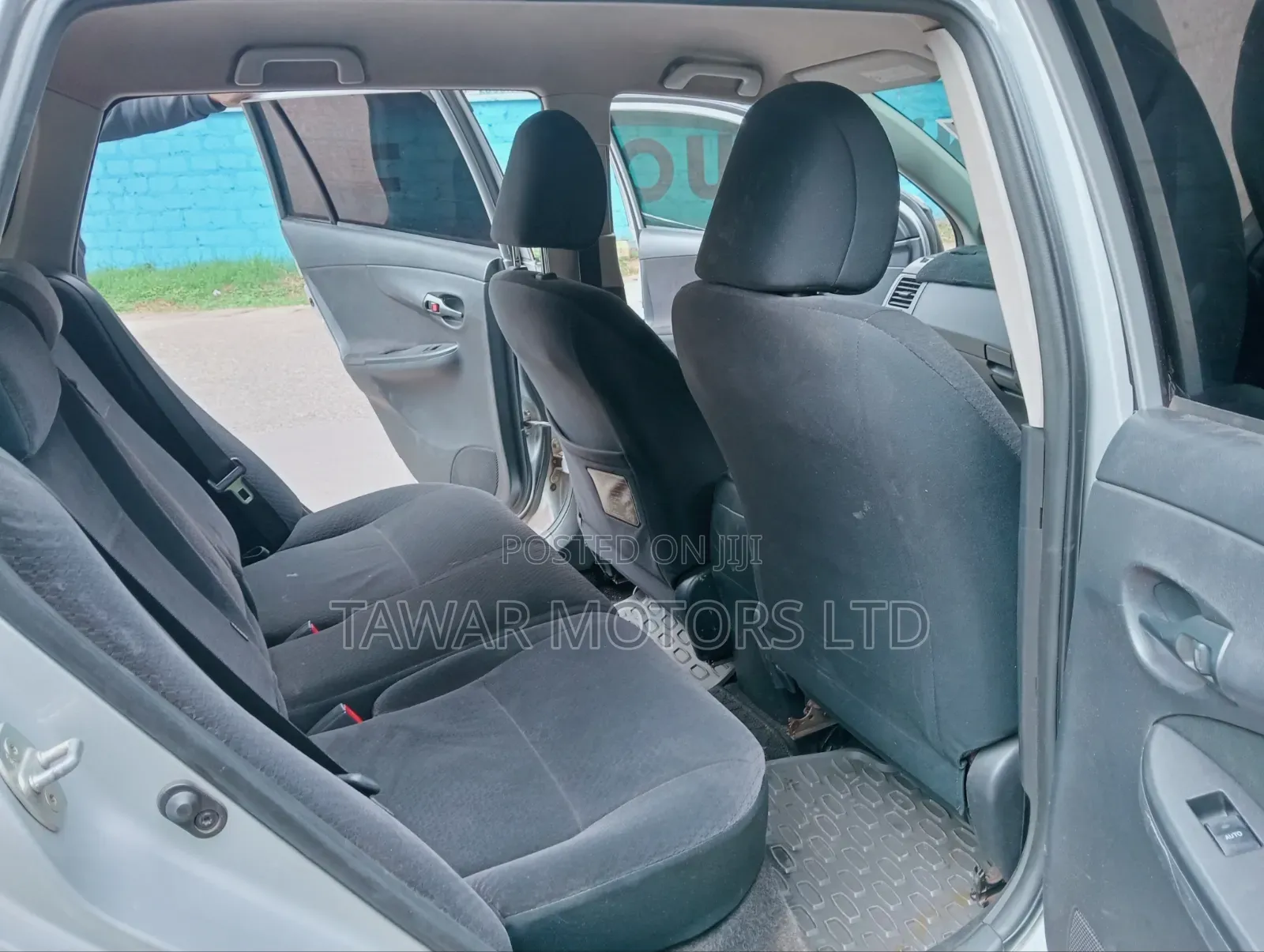Toyota Corolla Fielder 2010 Silver