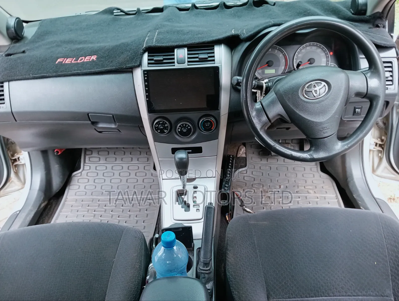 Toyota Corolla Fielder 2010 Silver