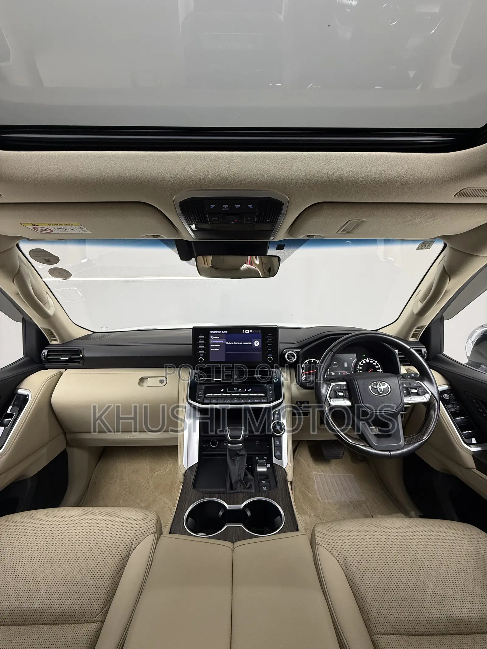 Toyota Land Cruiser LC300 2023 Pearl