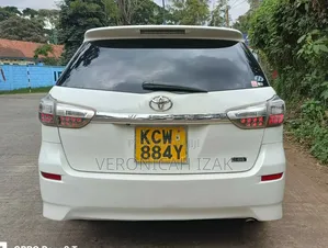 Toyota Wish 2013 White