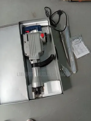 Maxmech Breaker