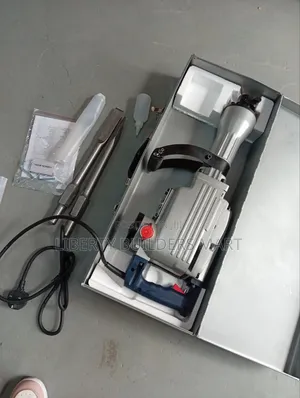 Maxmech Breaker