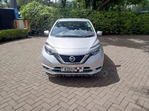 Nissan Note 2018 Silver