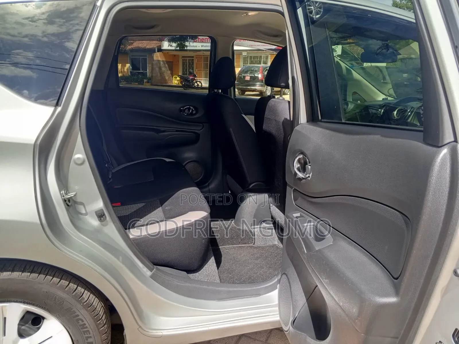Nissan Note 2018 Silver