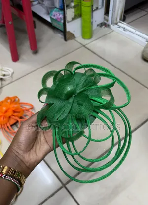 Green Big and Elegant Ladies Fascinators / Headpiece