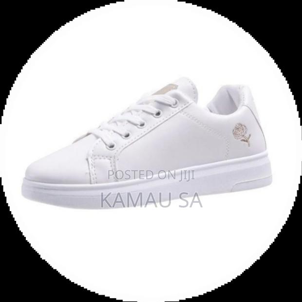 Womens Shoes