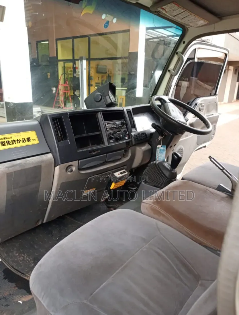 Isuzu Nkr85 2009