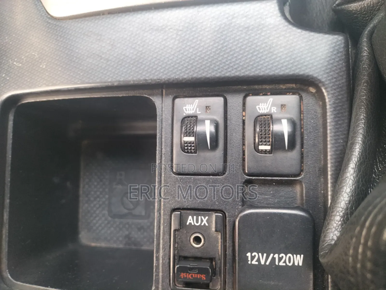 Toyota Land Cruiser Prado 2010 Silver