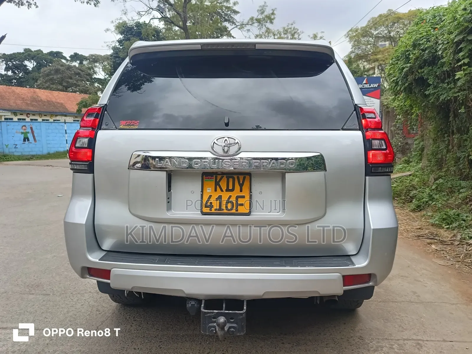 Toyota Land Cruiser Prado 2010 Silver