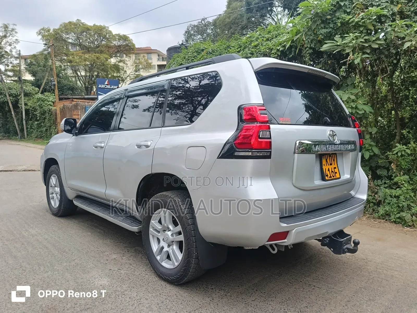Toyota Land Cruiser Prado 2010 Silver