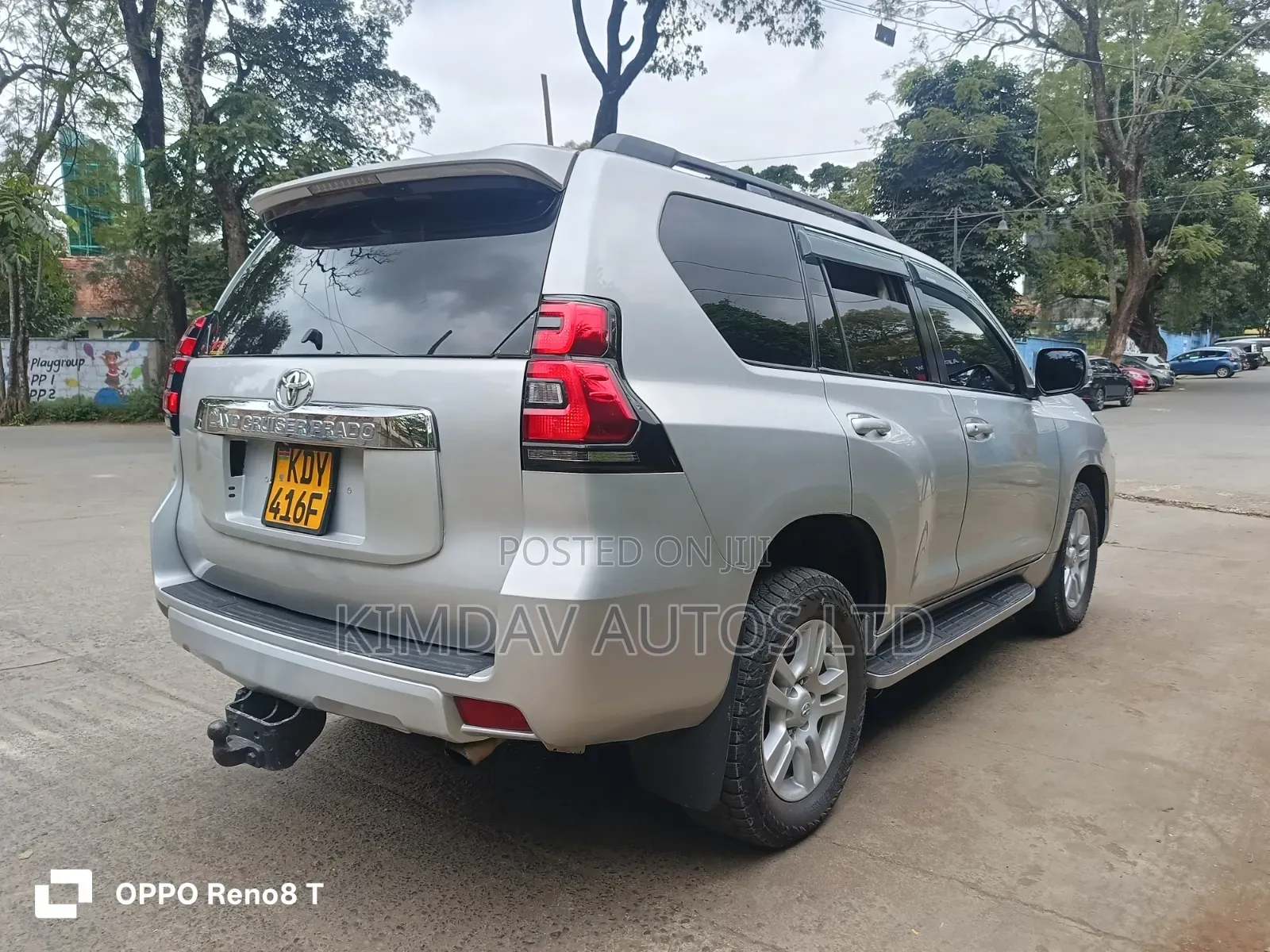 Toyota Land Cruiser Prado 2010 Silver