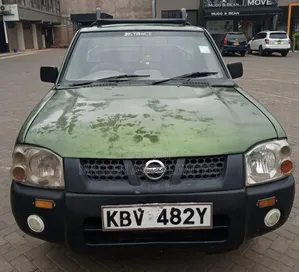Nissan Hardbody 2000i 2006 Green