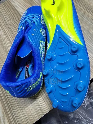 Kids Soccer Boots/ Football Boots