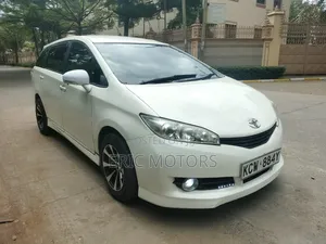 Toyota Wish 2013 White