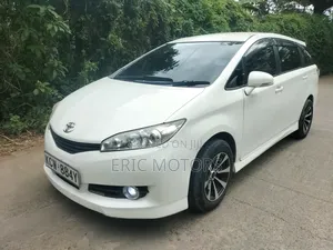 Toyota Wish 2013 White