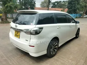 Toyota Wish 2013 White