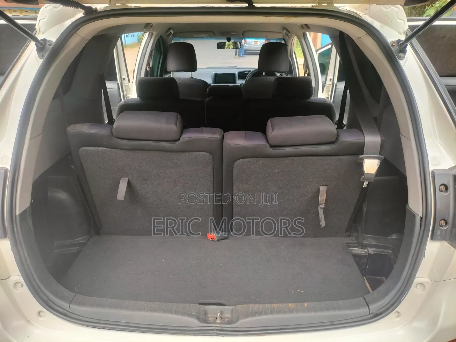 Toyota Wish 2013 White