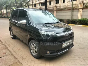 Toyota Spade 2014 Black