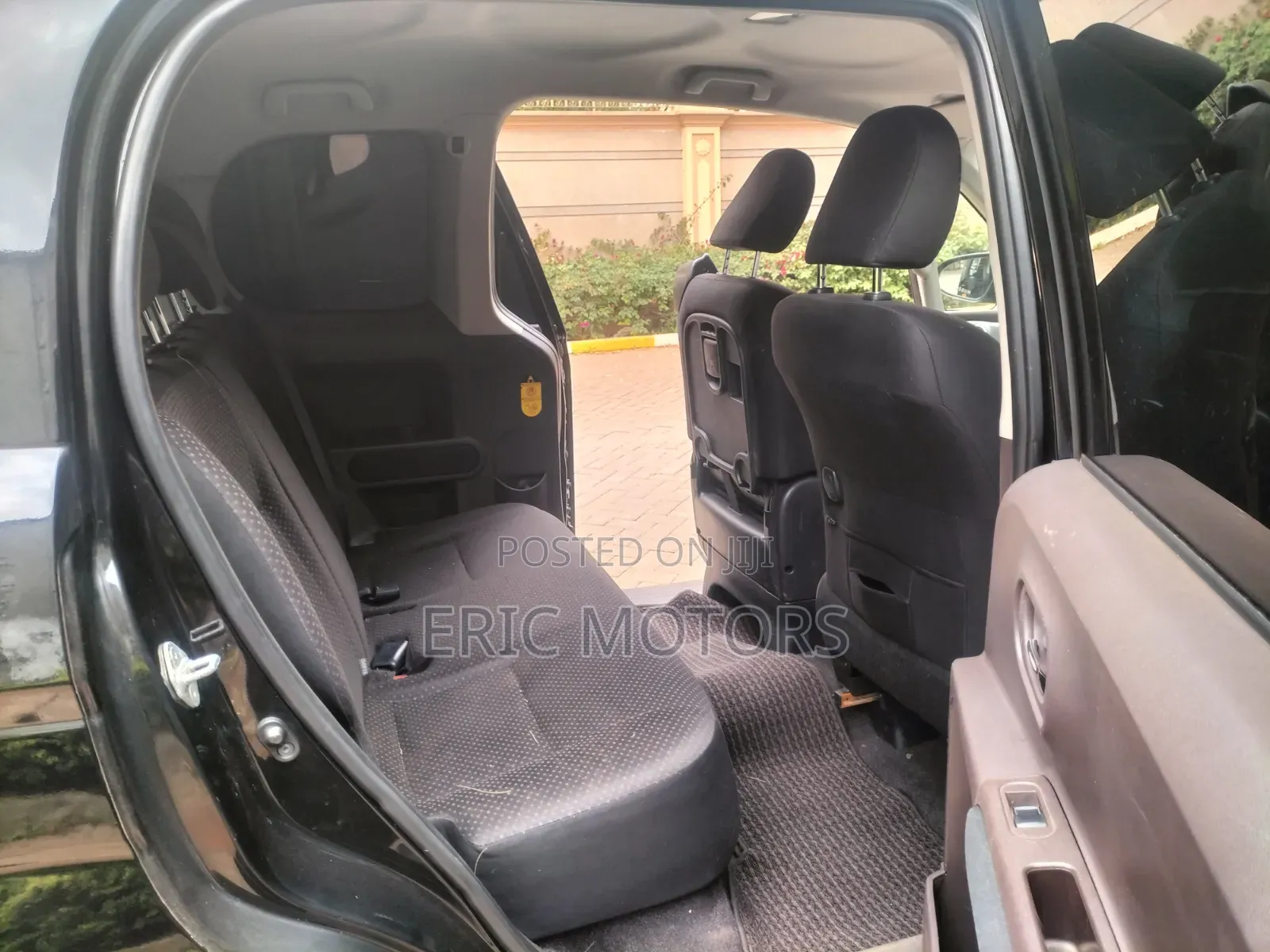 Toyota Spade 2014 Black