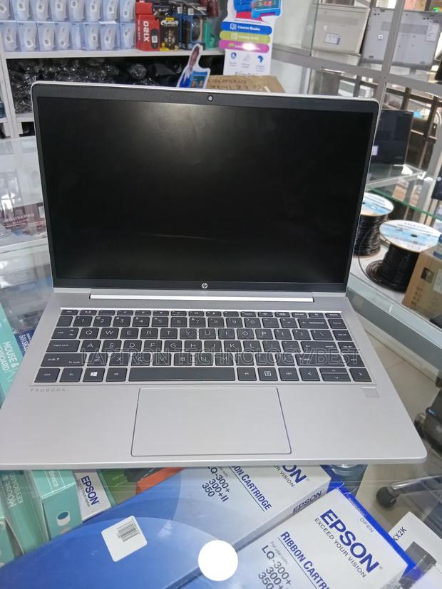 Laptop HP ProBook 445 G8 16GB AMD Ryzen 5 SSD 256GB