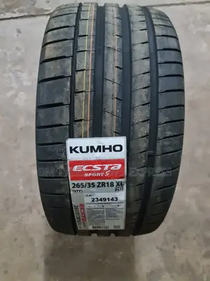 265 /35 R18 Khumo Tires (Korea)
