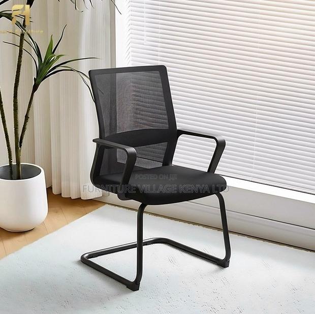 Sturdy Modern Executive Mesh Seat - thumbnail 4