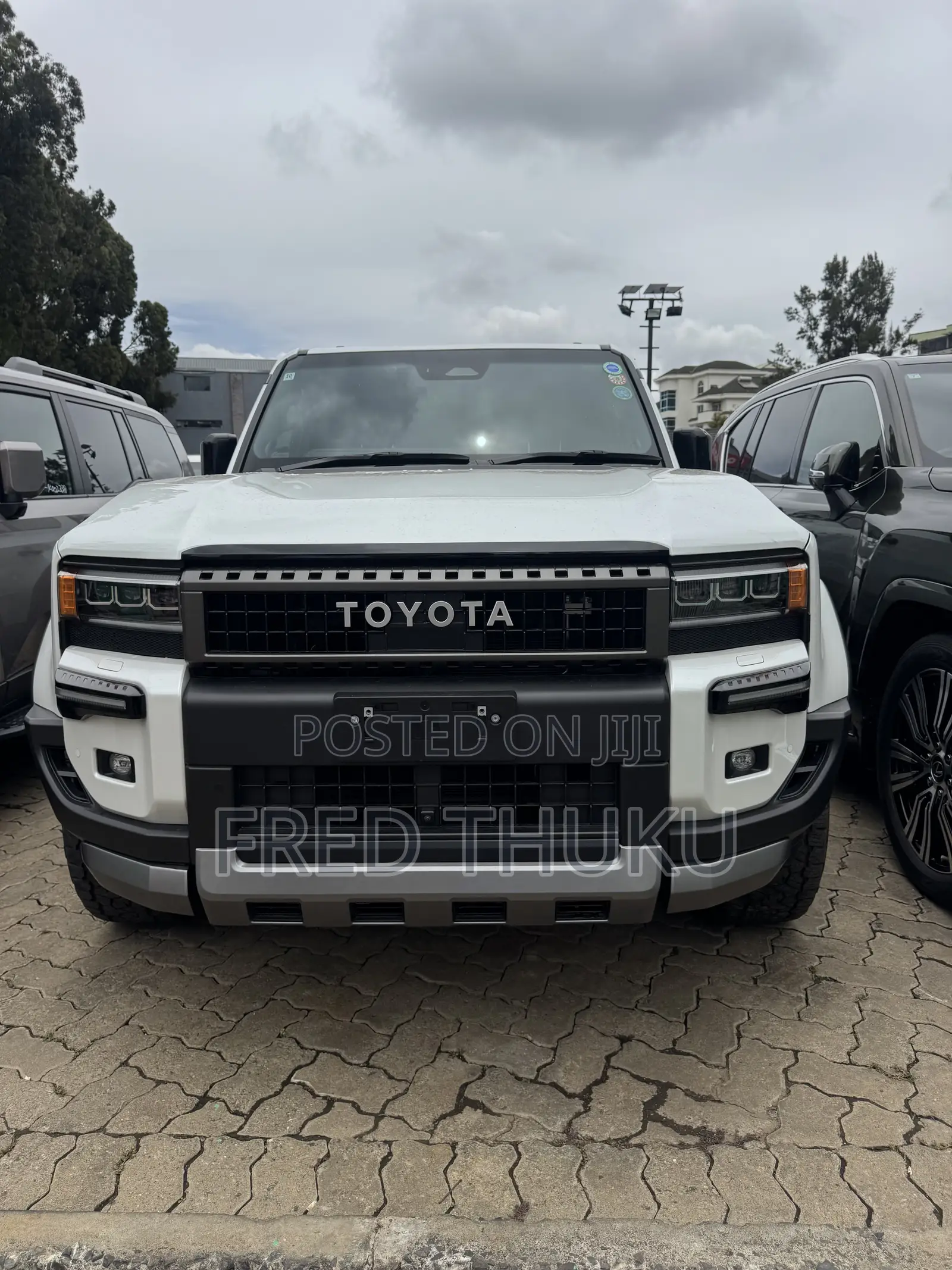 Toyota Land Cruiser Prado 2.8 2024 White