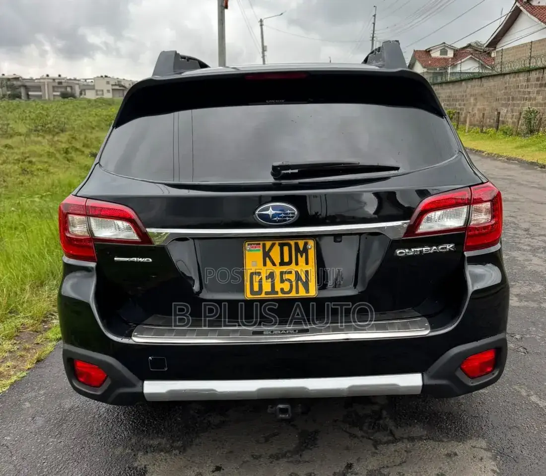 Subaru Outback 2015 Black