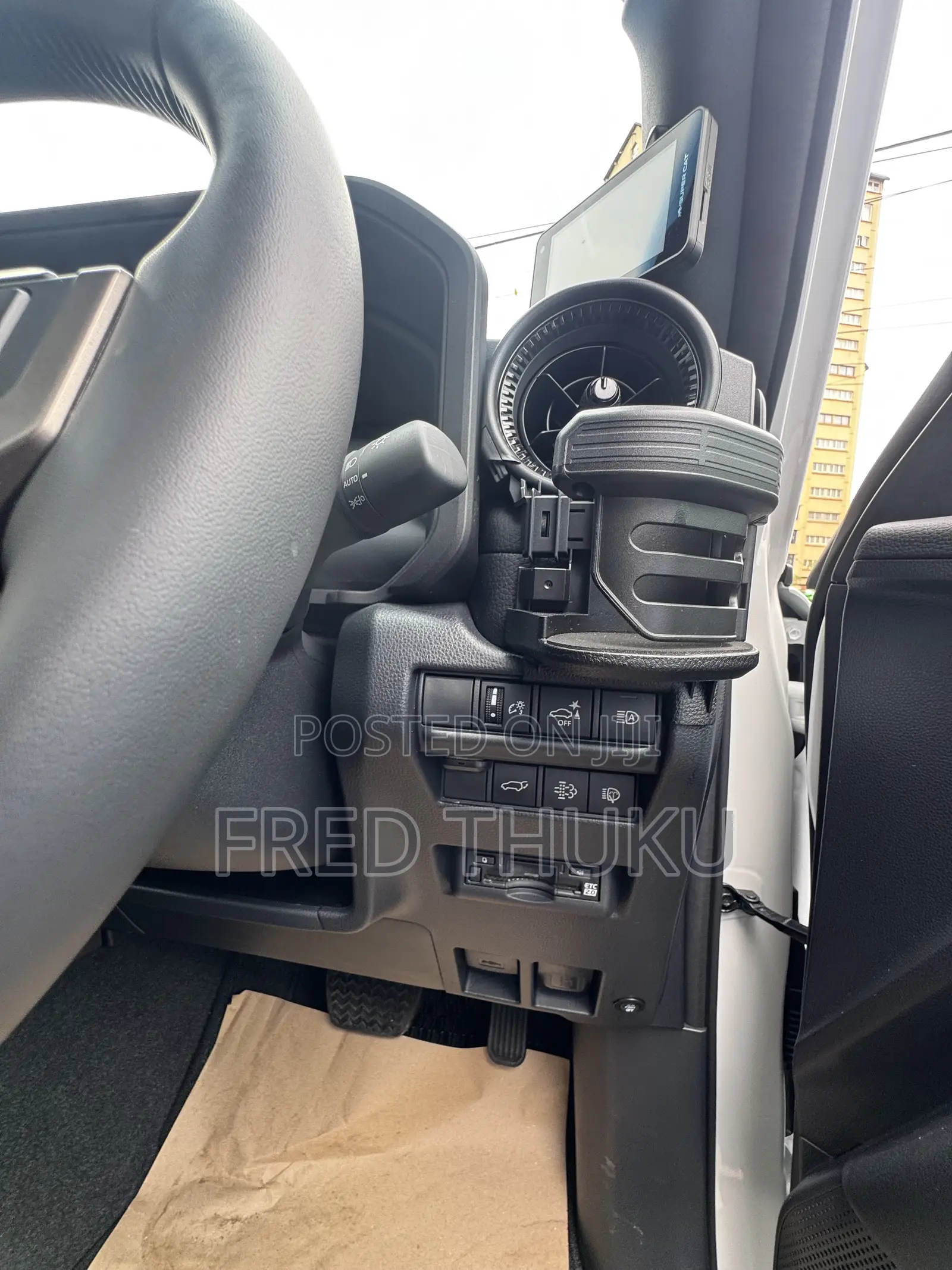 Toyota Land Cruiser Prado 2.8 2024 White
