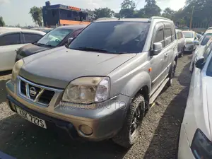 Nissan X-Trail 2002 Silver