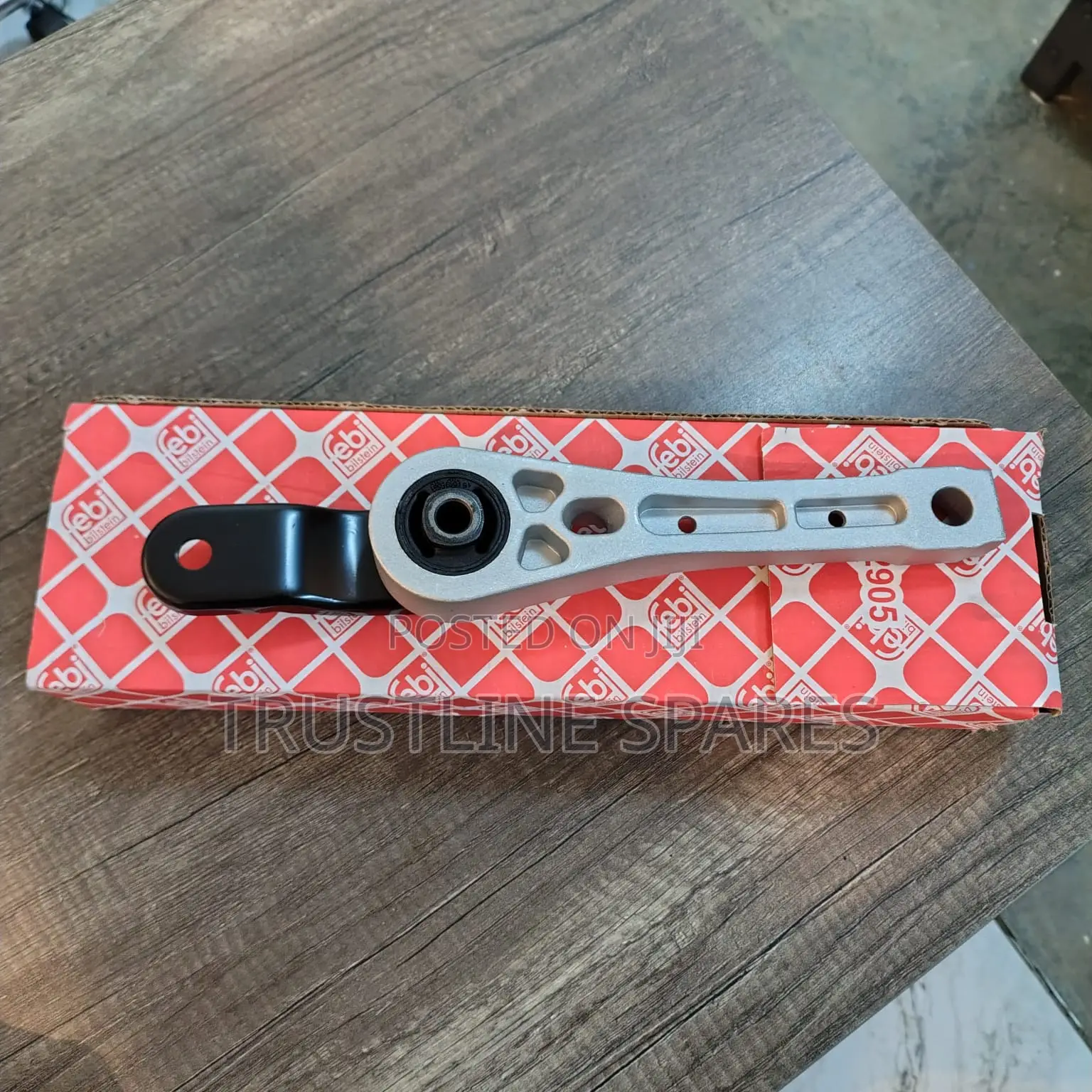 Vw Tiguan Pendulum Gear Mounting - Heavy-Duty Drivetrain Support