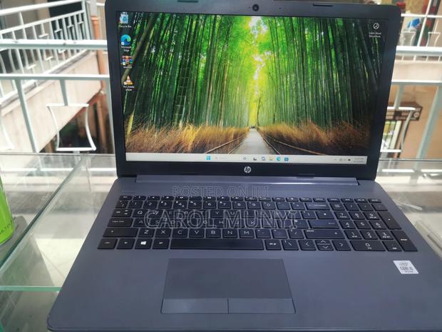New Laptop HP 250 G7 8GB Intel Core i5 SSD 256GB