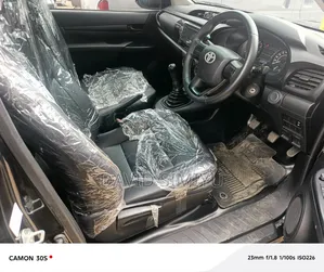 Toyota Hilux 2019 Black