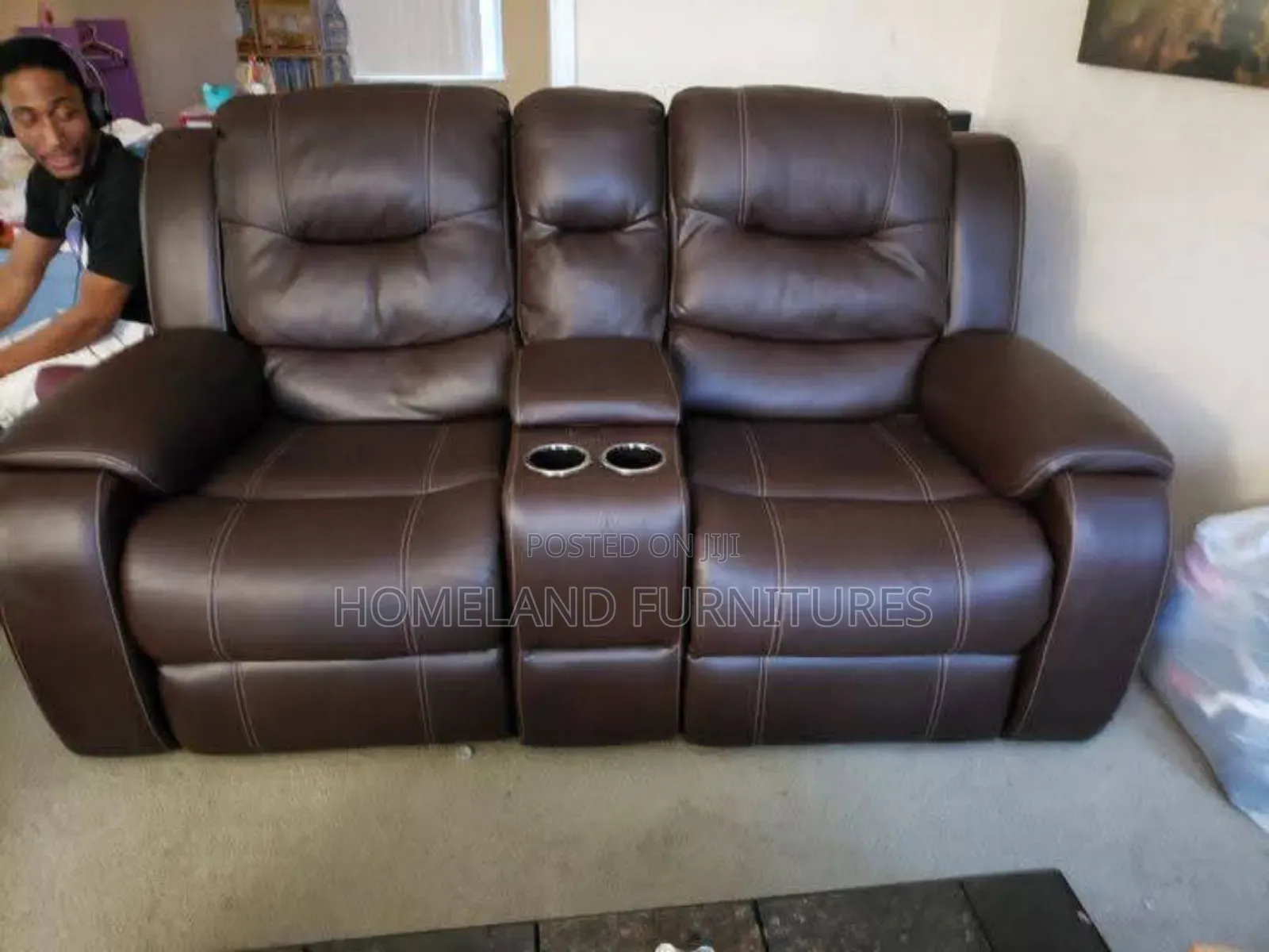2 Seater Leather Seat With Cup Holders